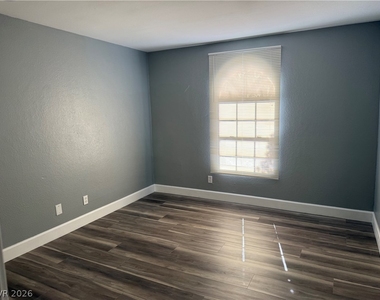 2967 Juniper Hills Boulevard - Photo Thumbnail 14