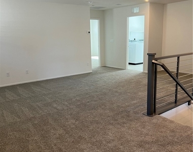 1972 Majalis Place - Photo Thumbnail 11