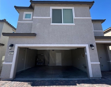 6071 Castle Gardens Avenue - Photo Thumbnail 1