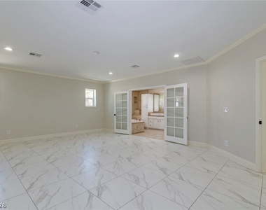 60 E Levi Avenue - Photo Thumbnail 36