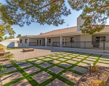 60 E Levi Avenue - Photo Thumbnail 63