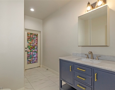 60 E Levi Avenue - Photo Thumbnail 30