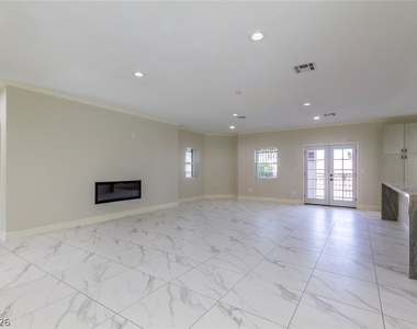 60 E Levi Avenue - Photo Thumbnail 10