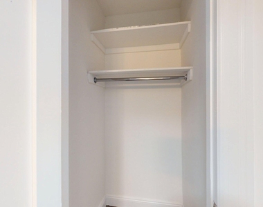 39 East 65th Street  - Photo Thumbnail 2