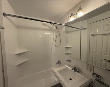 40 avenue B Apartment 6/4W - Photo Thumbnail 5