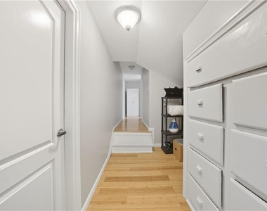 149 Adam Street - Photo Thumbnail 12