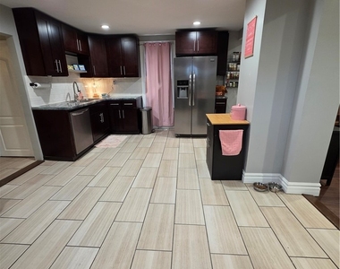 149 Adam Street - Photo Thumbnail 27