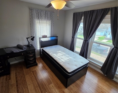 149 Adam Street - Photo Thumbnail 6