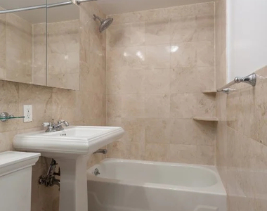 521 East 5th Street  - Photo Thumbnail 5