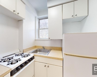 214 East 85th Street  - Photo Thumbnail 4