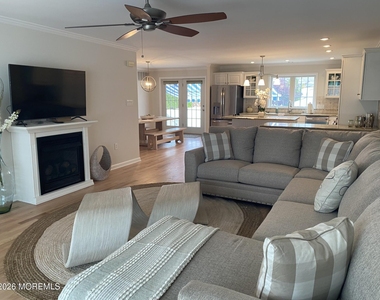 21 Jersey City Avenue - Photo Thumbnail 6