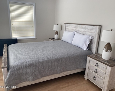 21 Jersey City Avenue - Photo Thumbnail 14