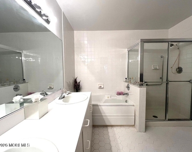 92 Winthrop Road - Photo Thumbnail 10
