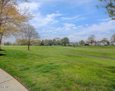 92 Winthrop Road - Photo Thumbnail 14