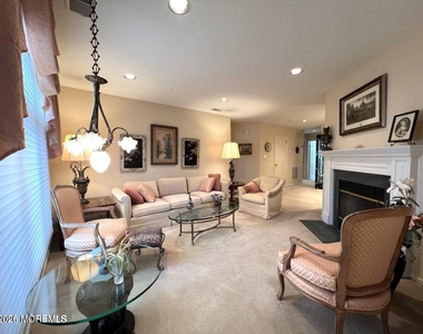 92 Winthrop Road - Photo Thumbnail 5