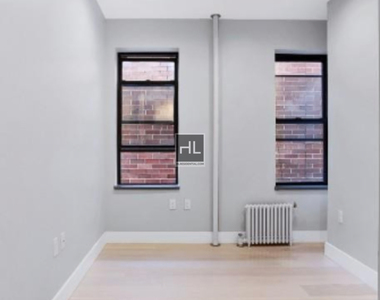 Stanton St. - Photo Thumbnail 1