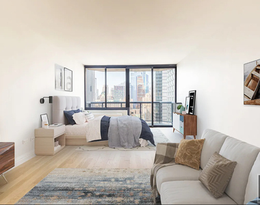 West 48th Street - Photo Thumbnail 2