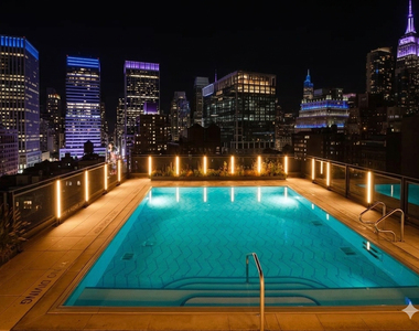 West 28th Street - Photo Thumbnail 4