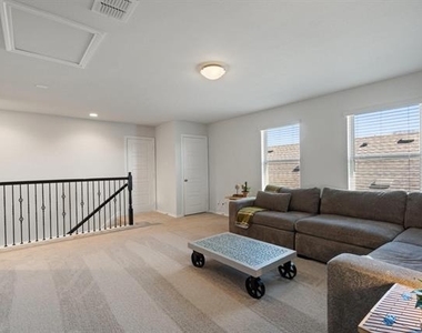 3105 Bedstraw Lane - Photo Thumbnail 11