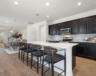 3105 Bedstraw Lane - Photo Thumbnail 16