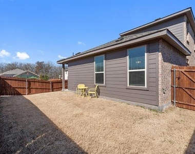 3105 Bedstraw Lane - Photo Thumbnail 31