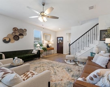 3105 Bedstraw Lane - Photo Thumbnail 8