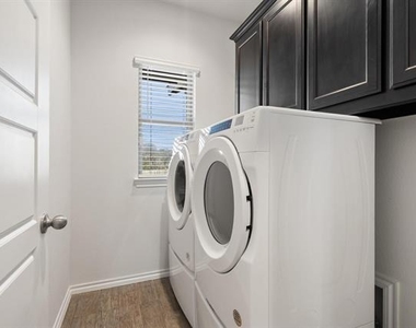 3105 Bedstraw Lane - Photo Thumbnail 29