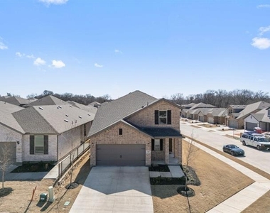 3105 Bedstraw Lane - Photo Thumbnail 2