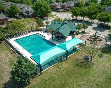 2113 Lanshire Drive - Photo Thumbnail 15