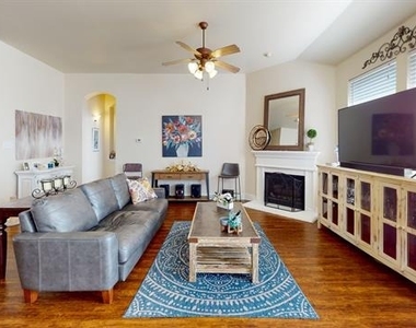 2113 Lanshire Drive - Photo Thumbnail 2
