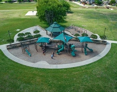 2113 Lanshire Drive - Photo Thumbnail 14