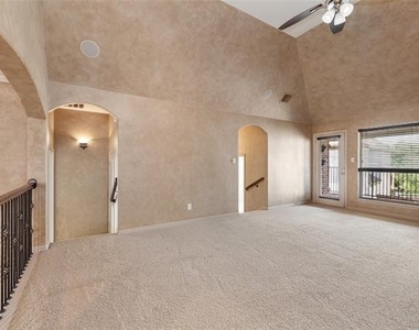 7005 Kenswick Drive - Photo Thumbnail 19