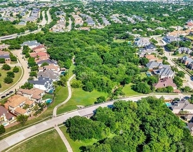 7005 Kenswick Drive - Photo Thumbnail 30