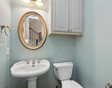 7005 Kenswick Drive - Photo Thumbnail 24