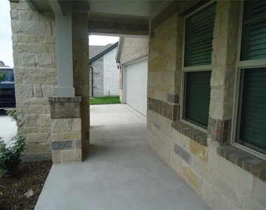 3407 Copperwood Drive - Photo Thumbnail 1