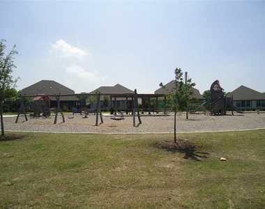 3407 Copperwood Drive - Photo Thumbnail 31