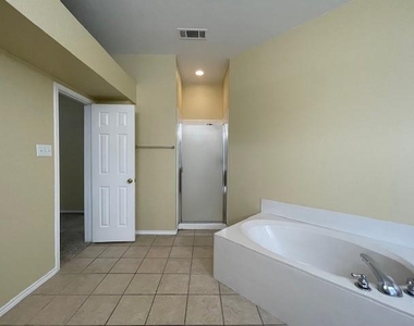 1508 Gunnison Trail - Photo Thumbnail 34