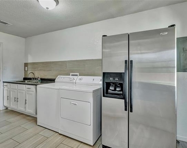 4405 Ray White Road - Photo Thumbnail 16