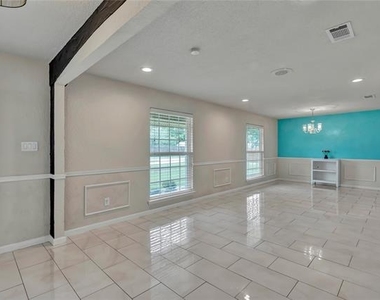 4405 Ray White Road - Photo Thumbnail 1