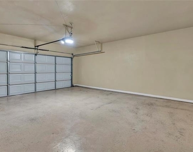 4405 Ray White Road - Photo Thumbnail 27