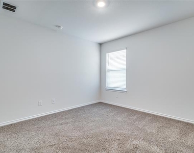 3032 Zinnia Street - Photo Thumbnail 19