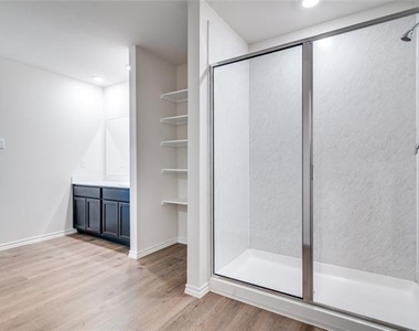 3032 Zinnia Street - Photo Thumbnail 12