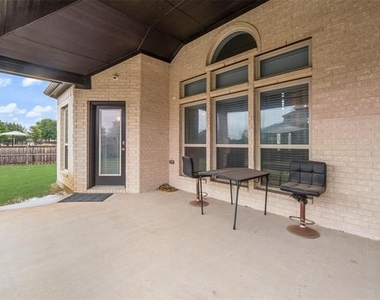 1539 Legacy Drive - Photo Thumbnail 36