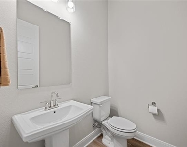 1328 Huckleberry Street - Photo Thumbnail 6
