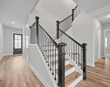 1328 Huckleberry Street - Photo Thumbnail 24