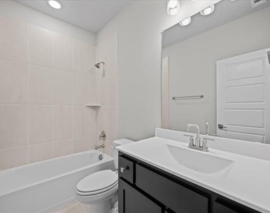 1328 Huckleberry Street - Photo Thumbnail 27