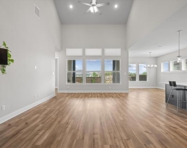 1328 Huckleberry Street - Photo Thumbnail 23