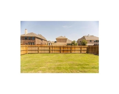 12060 Grandview Drive - Photo Thumbnail 21