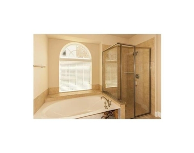 12060 Grandview Drive - Photo Thumbnail 18