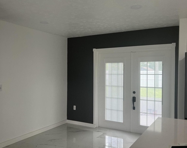 355 Johnston Street - Photo Thumbnail 5